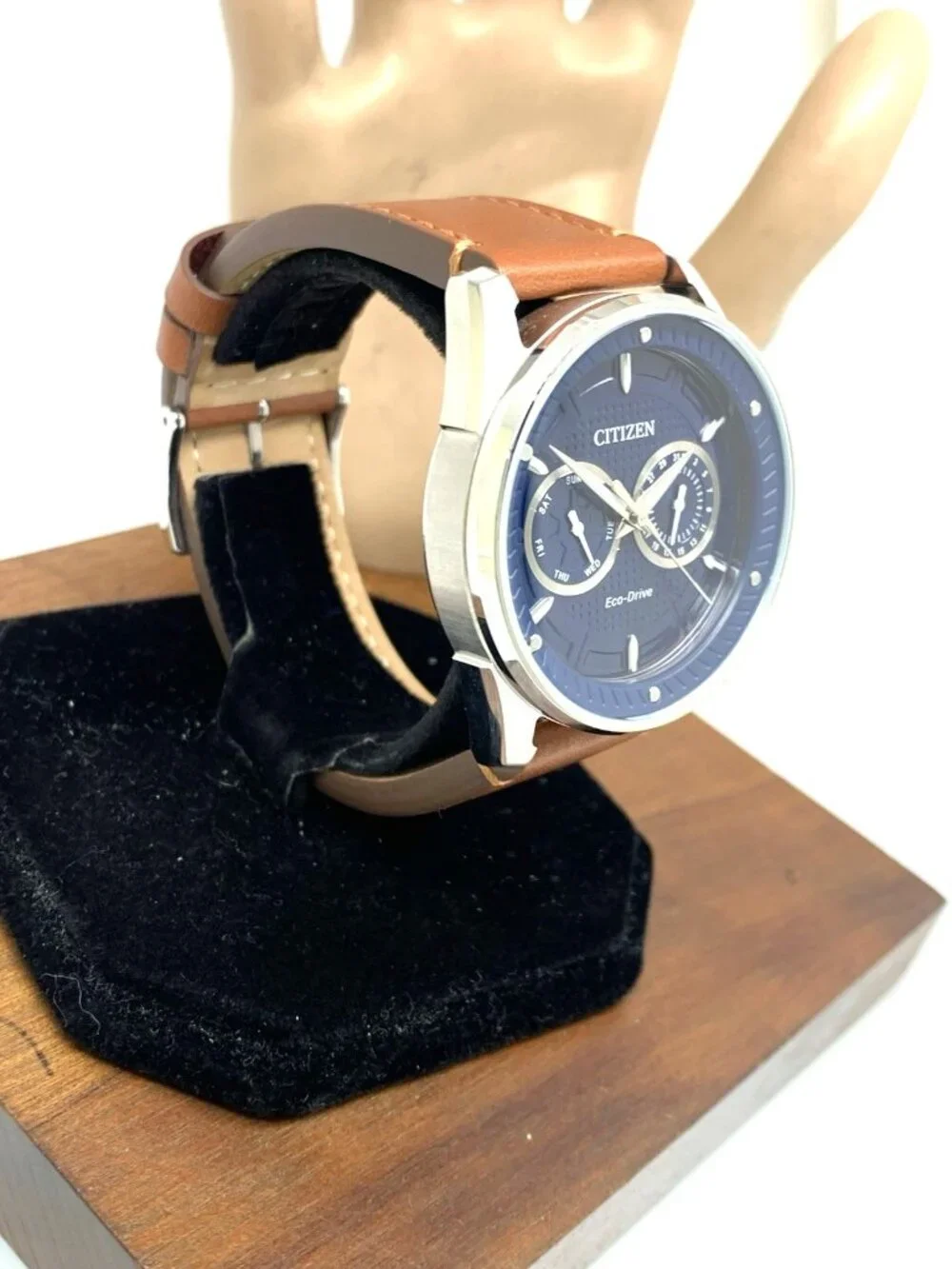 Citizen men watch